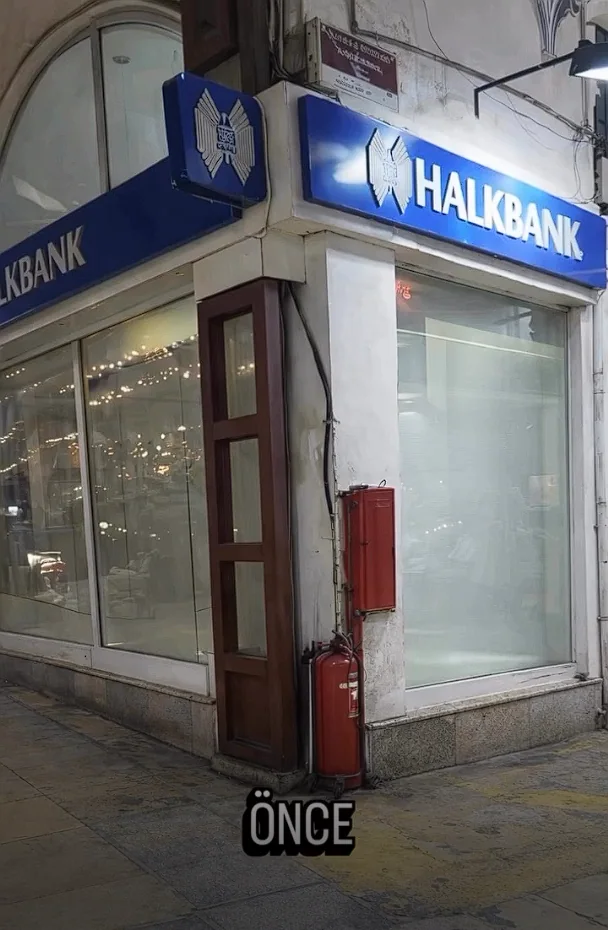 Corner frontage of the Halkbank Grand Bazaar branch before the works